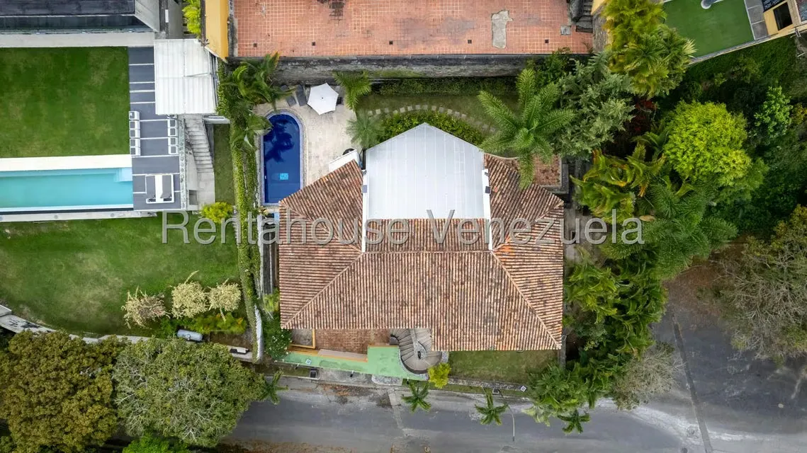 Casa (Multipes Niveles) en Venta en Oripoto, Distrito Metropolitano - 5