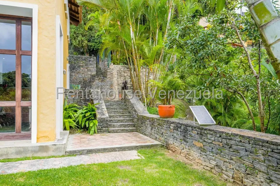 Casa (Multipes Niveles) en Venta en Oripoto, Distrito Metropolitano - 9