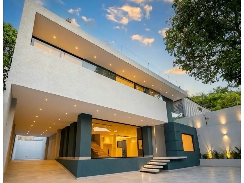 Se vende/alquila casa comercial 420m2 San Román 3547