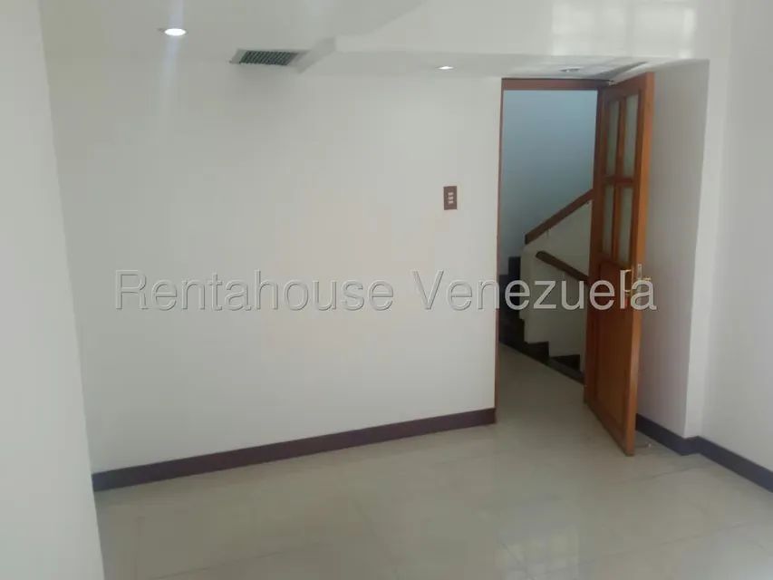 Oficina en Alquiler en Las Mercedes, Distrito Metropolitano - 23