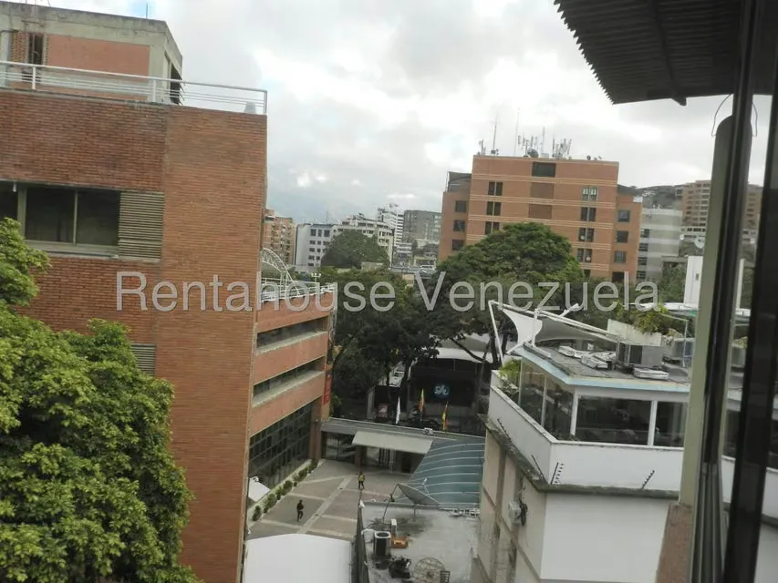 Oficina en Alquiler en Las Mercedes, Distrito Metropolitano - 32