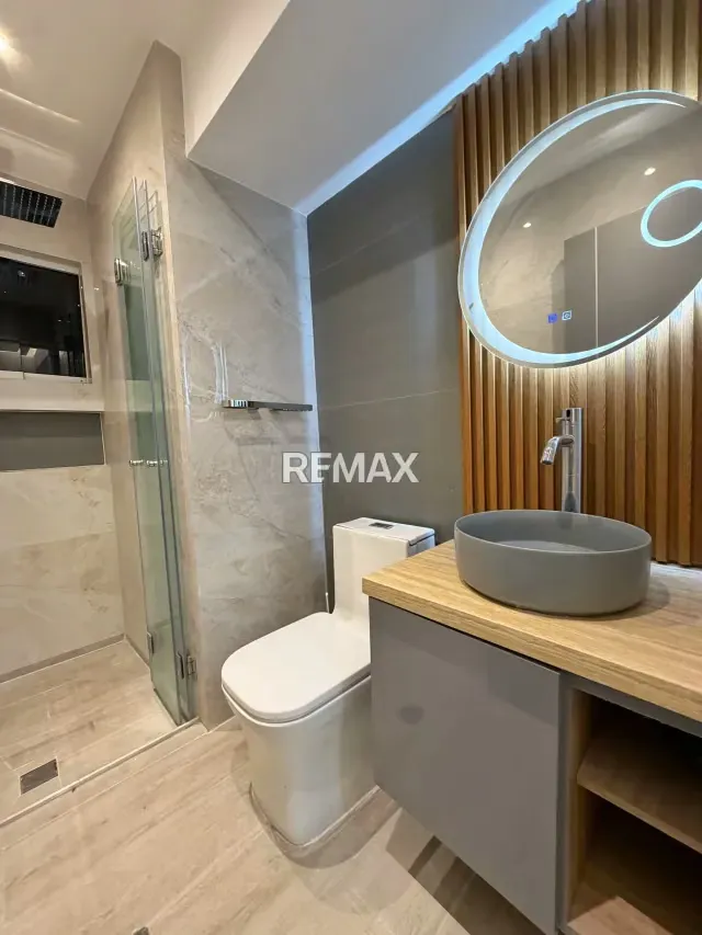 MODERNO Y HERMOSO APARTAMENTO EN VENTA EN LA URB. BASE ARAGUA - 14