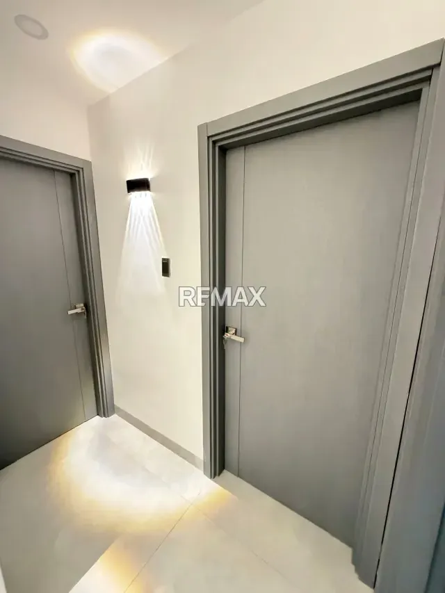 MODERNO Y HERMOSO APARTAMENTO EN VENTA EN LA URB. BASE ARAGUA - 6