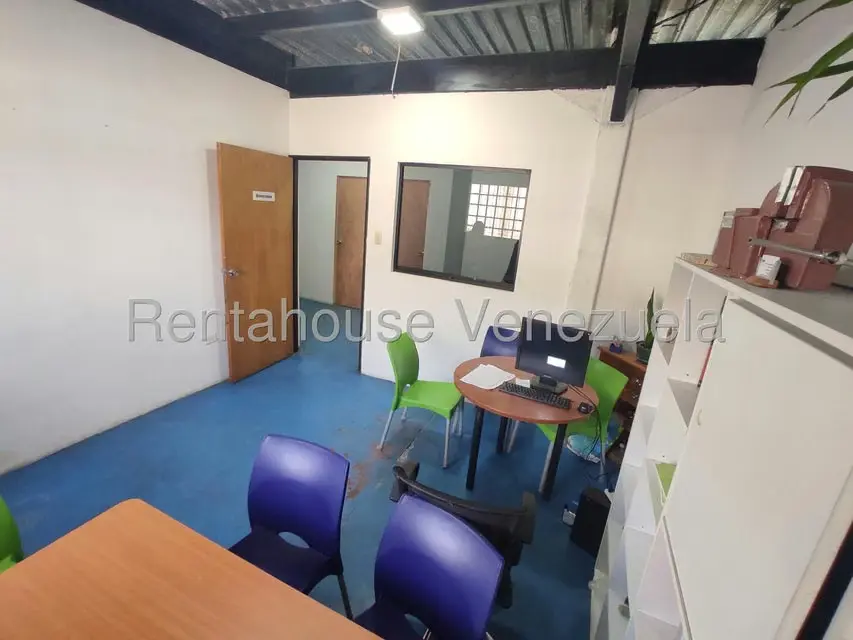 Comercial (Edificio) en Venta en Guatire, Miranda - 14