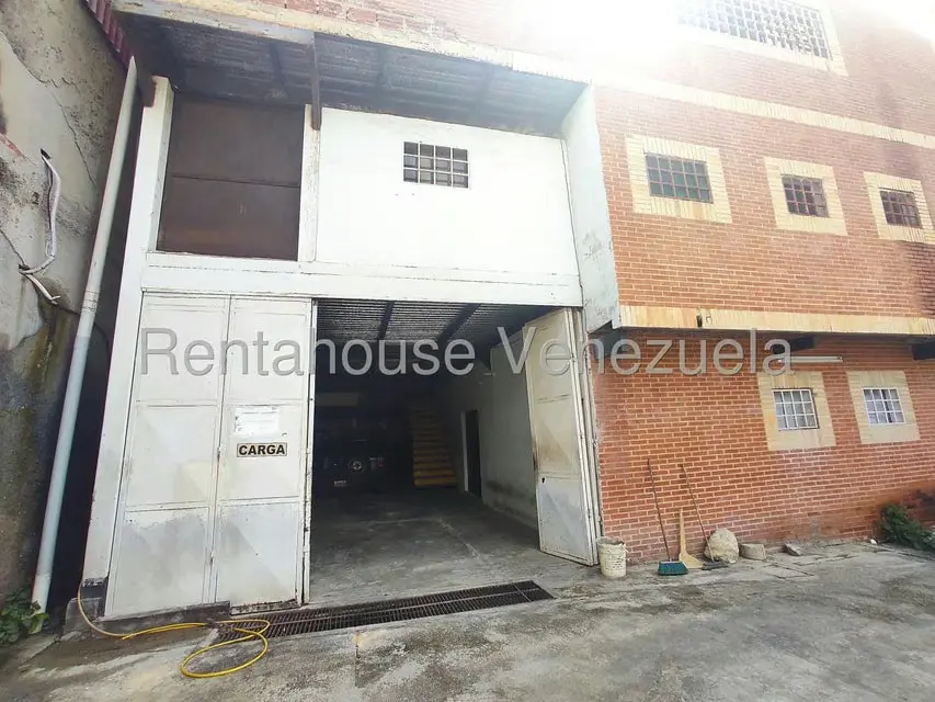 Comercial (Edificio) en Venta en Guatire, Miranda - 16