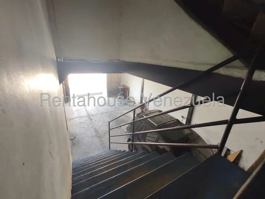 Comercial (Edificio) en Venta en Guatire, Miranda - 17