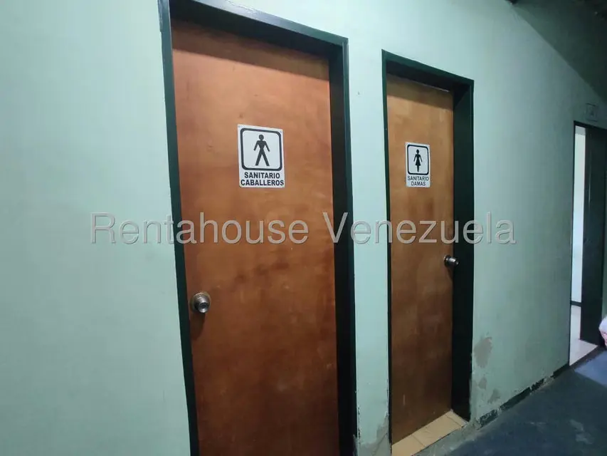 Comercial (Edificio) en Venta en Guatire, Miranda - 21
