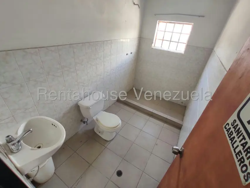Comercial (Edificio) en Venta en Guatire, Miranda - 22