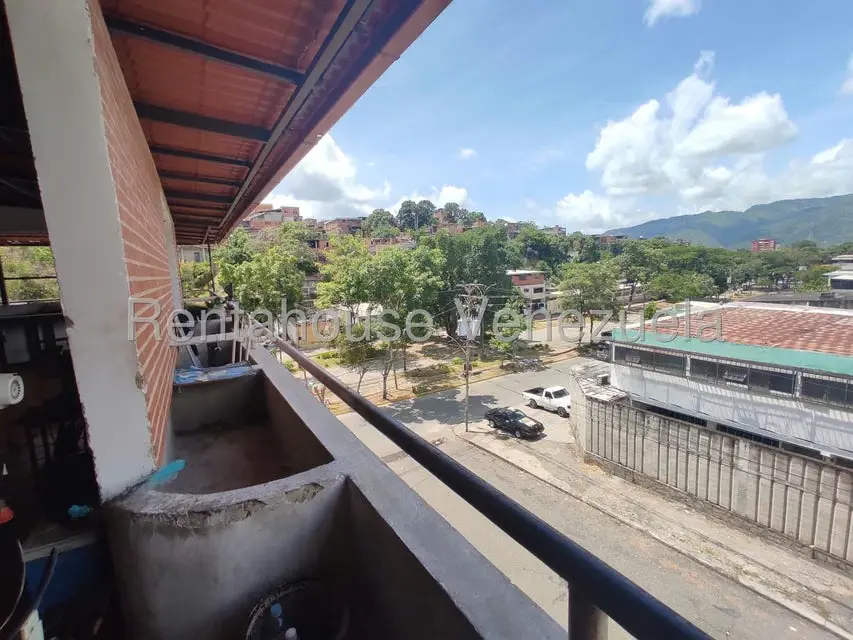 Comercial (Edificio) en Venta en Guatire, Miranda - 28