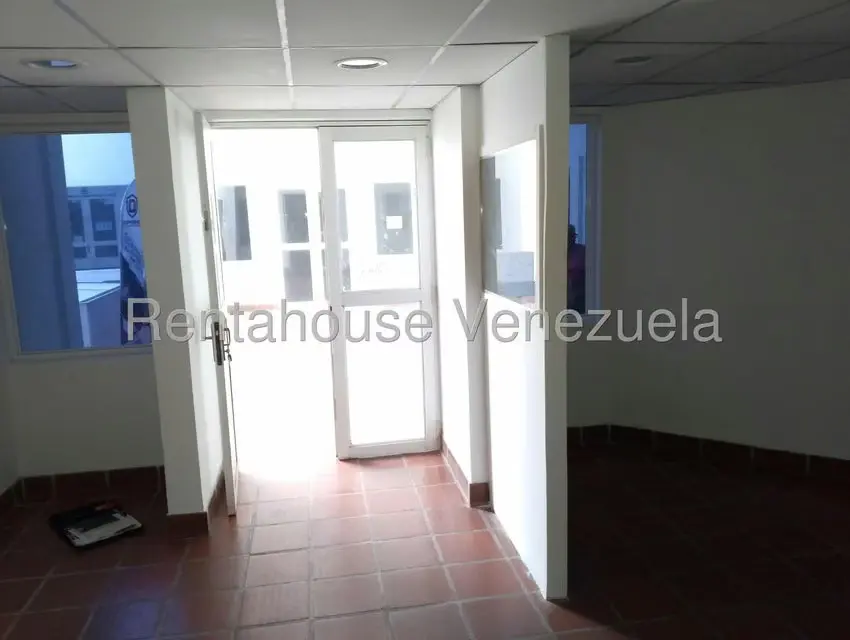 Comercial (Local Comercial) en Alquiler en Centro, Lara - 7