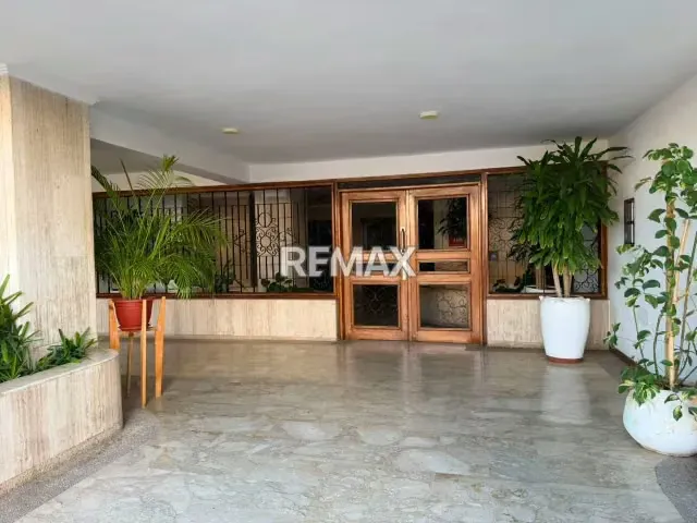 VENDO APARTAMENTO EN RESIDENCIAS PARIS - 15