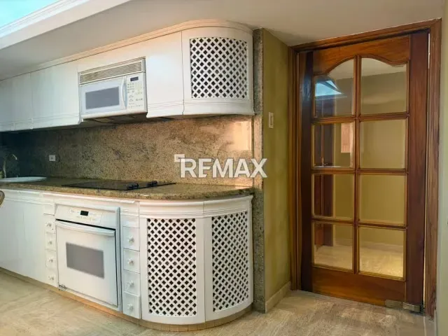 VENDO APARTAMENTO EN RESIDENCIAS PARIS - 16