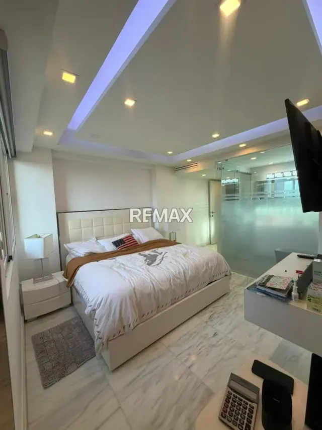 Apartamento moderno en venta en el Este de Barquisimeto, Res. París - 12