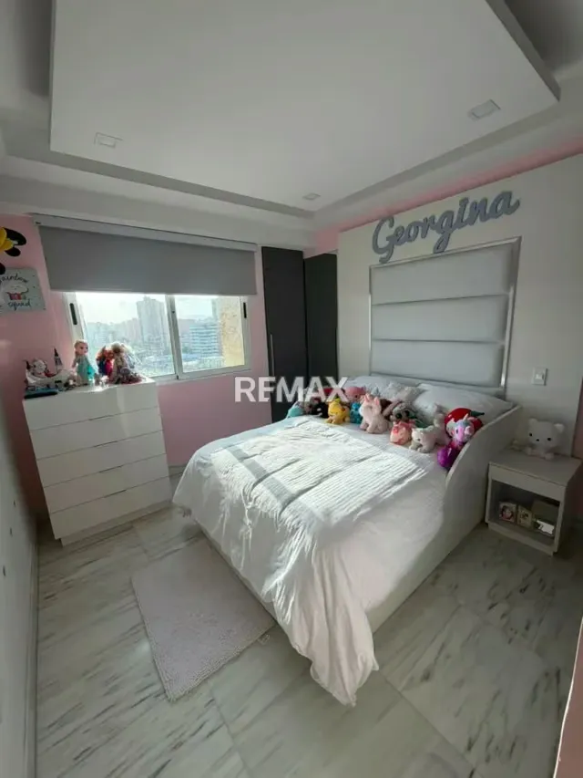 Apartamento moderno en venta en el Este de Barquisimeto, Res. París - 17