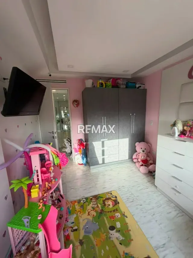Apartamento moderno en venta en el Este de Barquisimeto, Res. París - 2