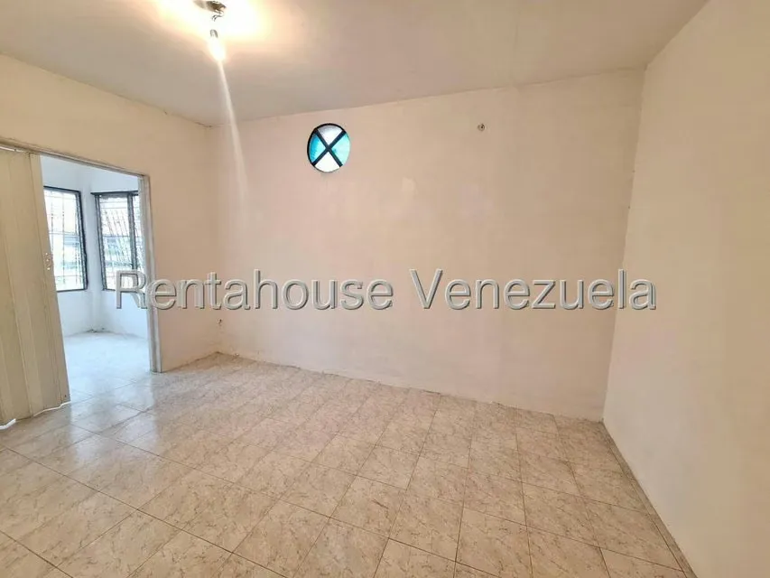Local Comercial en Venta en Centro, Lara - 12