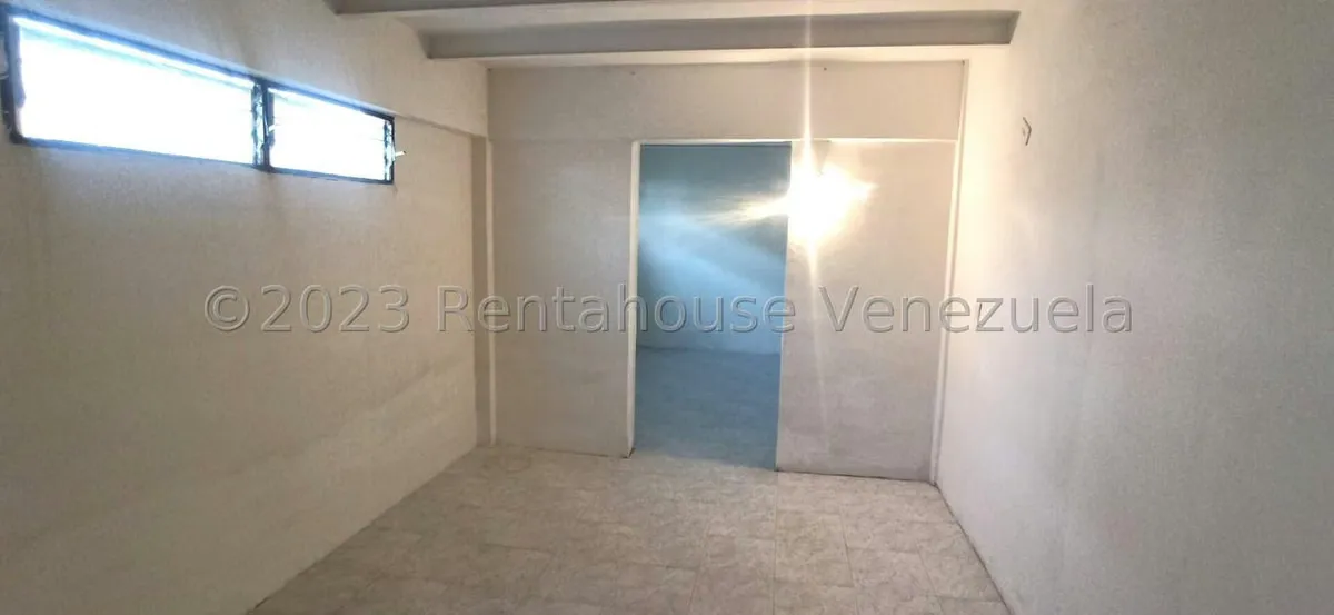 Local Comercial en Venta en Centro, Lara - 13