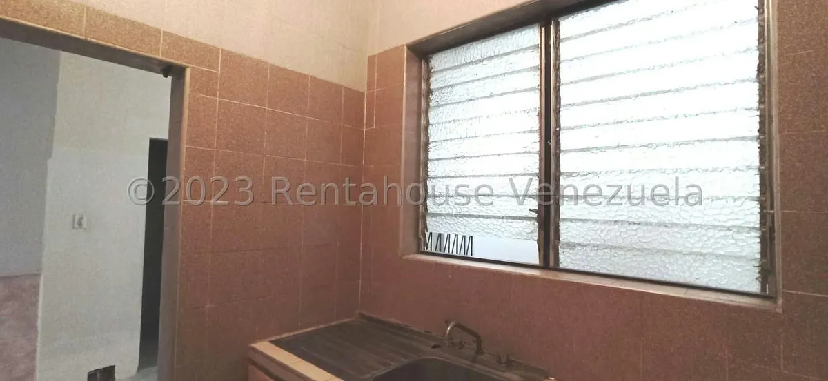 Local Comercial en Venta en Centro, Lara - 25