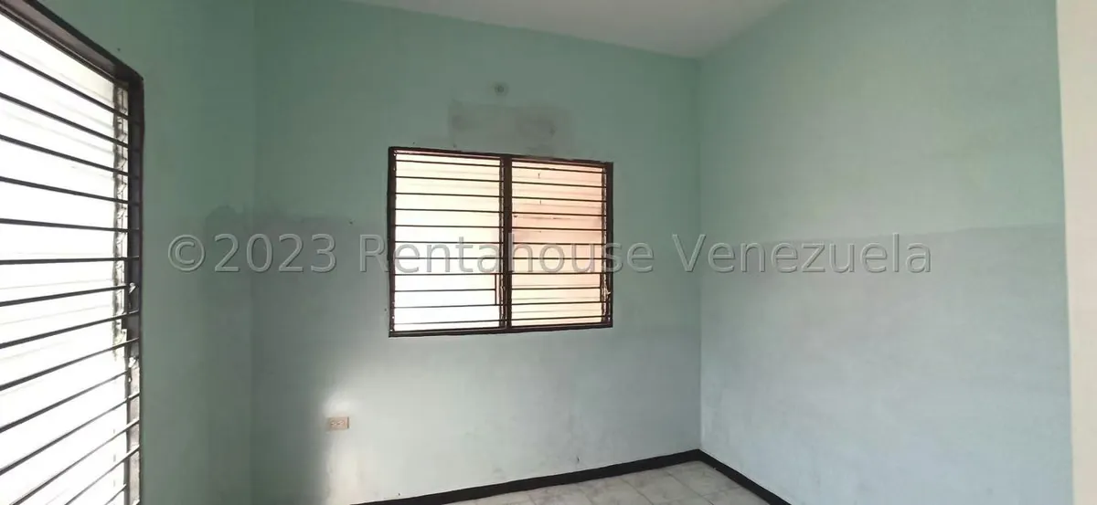 Local Comercial en Venta en Centro, Lara - 28