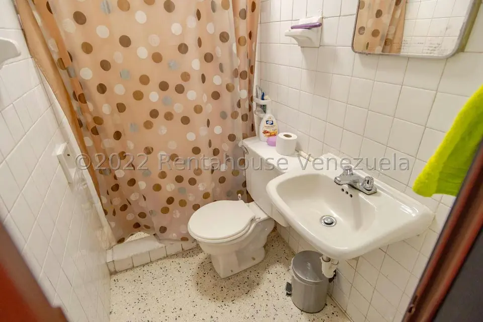Casa (Multipes Niveles) en Venta en Parroquia Santa Teresa, Distrito Metropolitano - 13