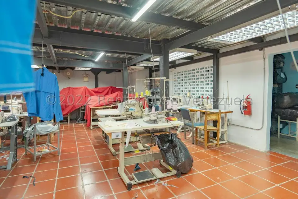 Casa (Multipes Niveles) en Venta en Parroquia Santa Teresa, Distrito Metropolitano - 20