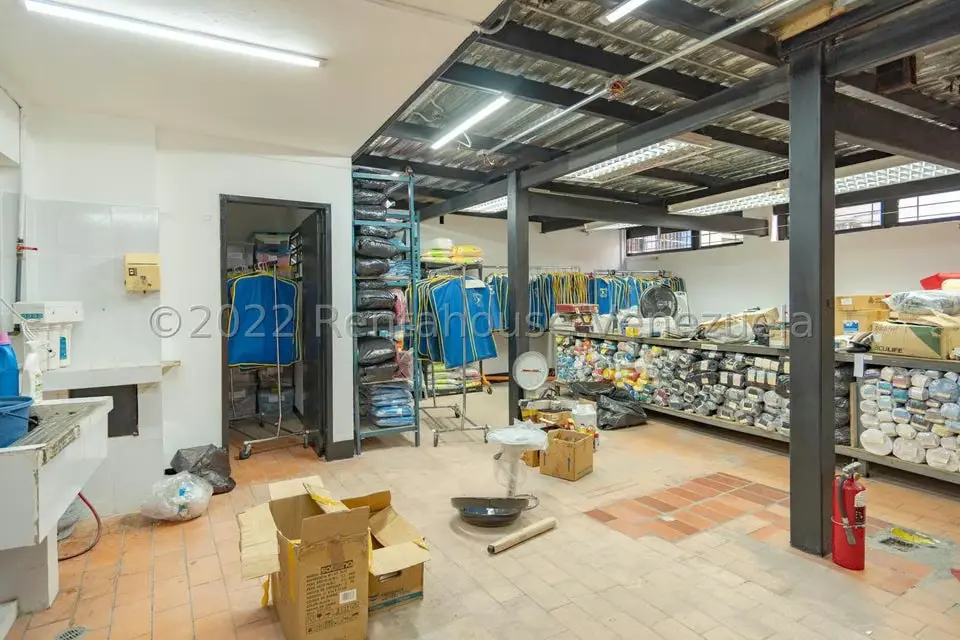 Casa (Multipes Niveles) en Venta en Parroquia Santa Teresa, Distrito Metropolitano - 24