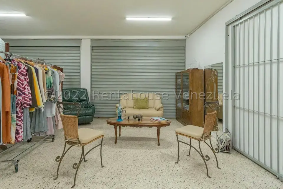 Casa (Multipes Niveles) en Venta en Parroquia Santa Teresa, Distrito Metropolitano - 3