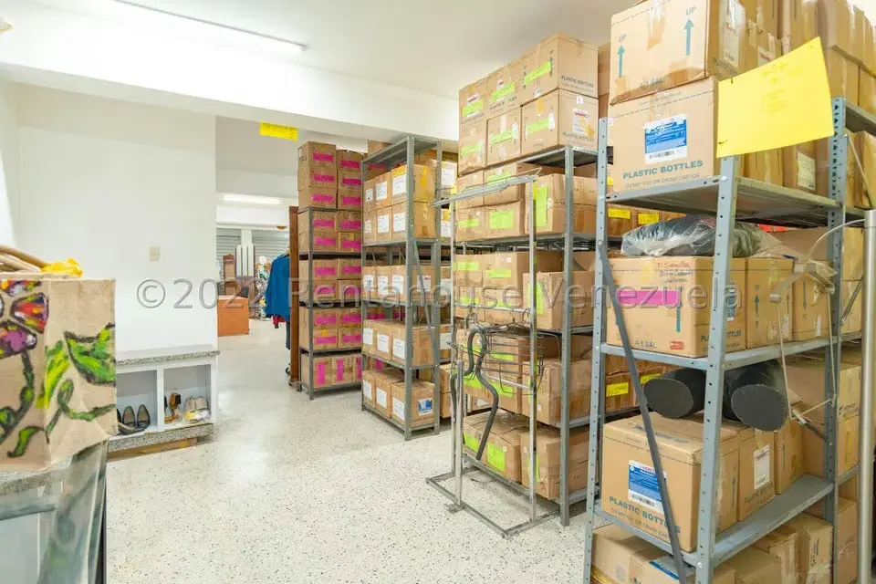 Casa (Multipes Niveles) en Venta en Parroquia Santa Teresa, Distrito Metropolitano - 6