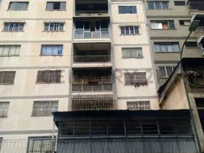 Se Ofrece Apartamento en Venta Chacao - 2