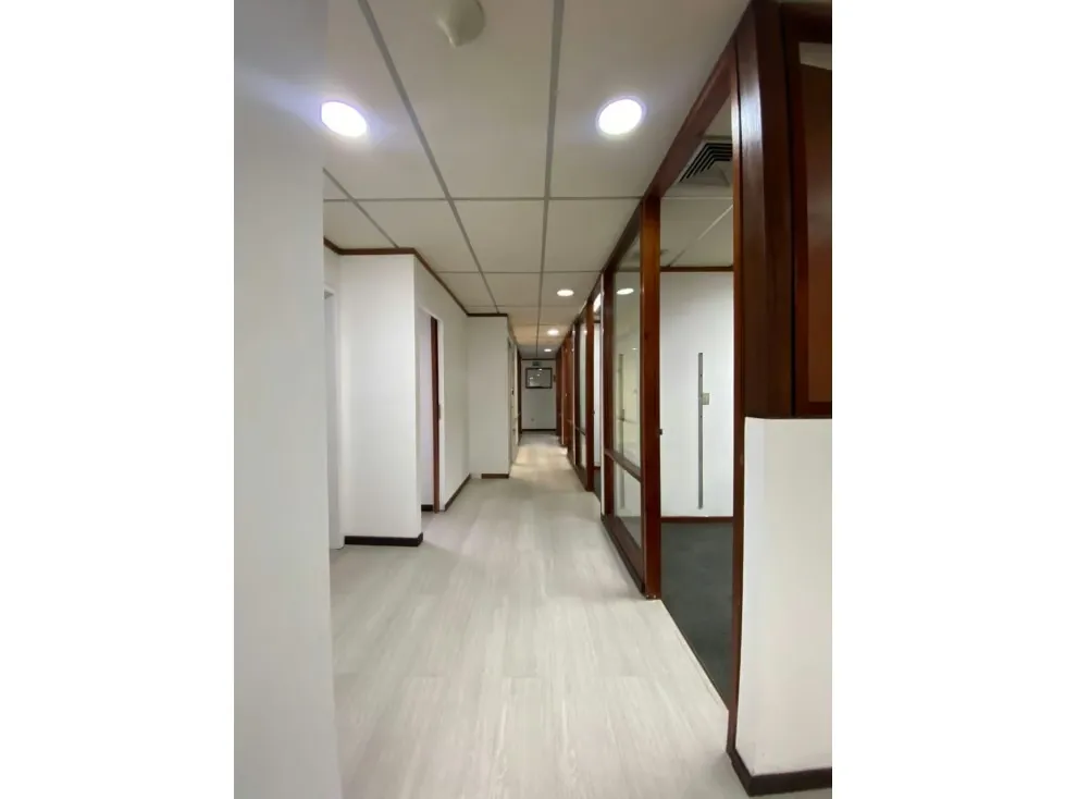 Se vende oficina 206m² 3b/3p El Rosal - 10