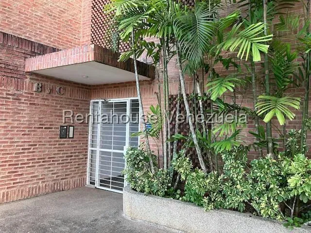Apartamento (Penthouse) en Venta en La Boyera, Distrito Metropolitano - 2