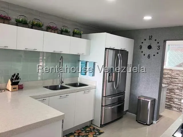 Apartamento (Penthouse) en Venta en La Boyera, Distrito Metropolitano - 16