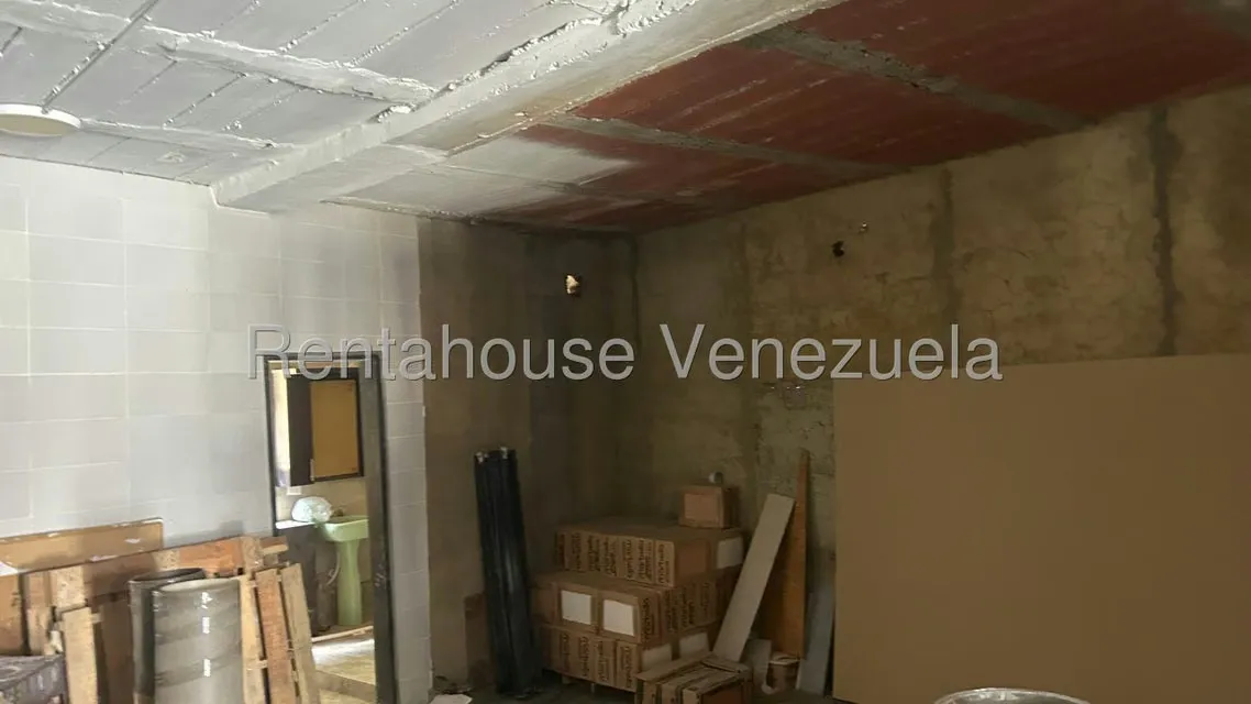 Local Comercial en Alquiler en Baruta, Distrito Metropolitano - 11