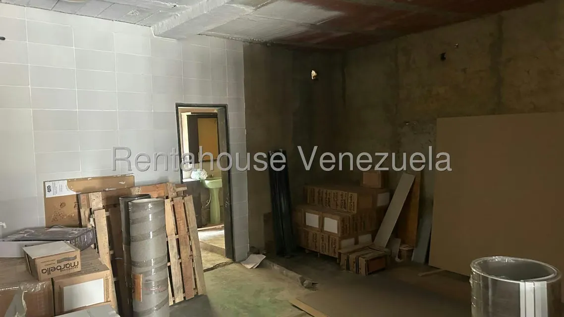 Local Comercial en Alquiler en Baruta, Distrito Metropolitano - 8