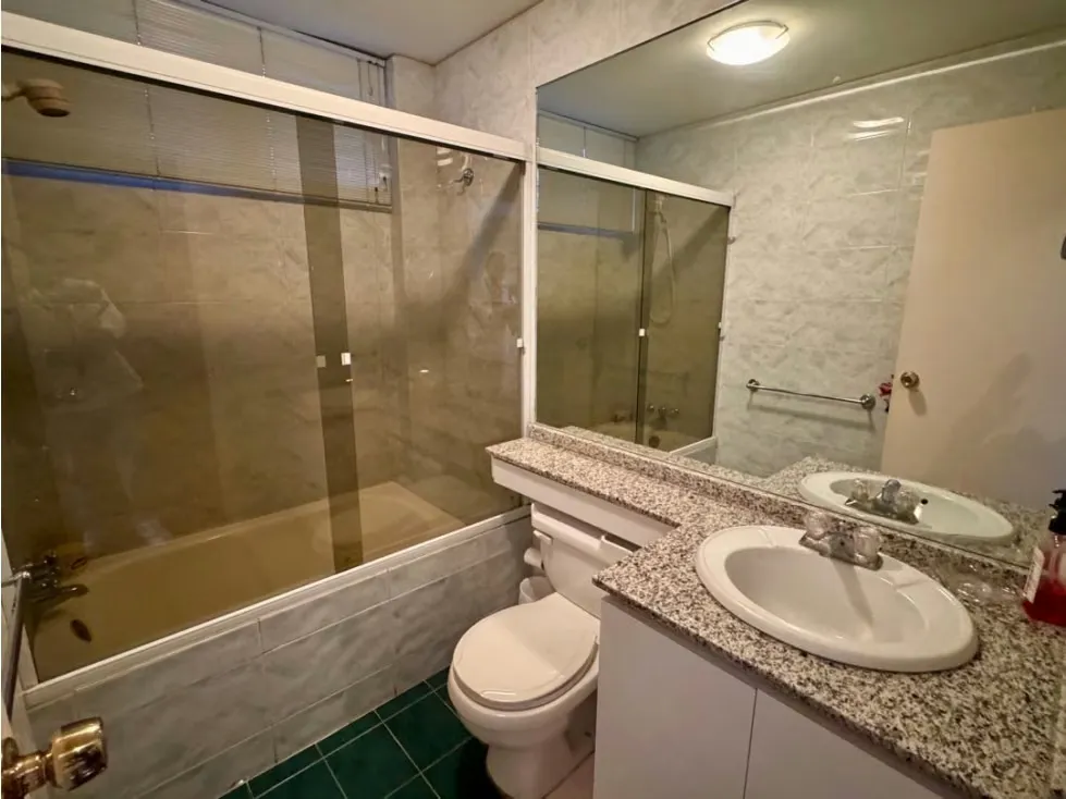 En Venta Apartamento en Santa Eduvigis. Sucre - Caracas - 26
