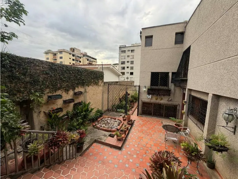 Vendo casa Bifamiliar c/anexo 692m2 El Marques 6227 - 21