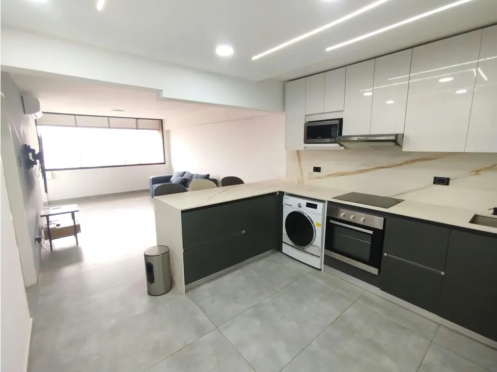 Alquilo apartamento 64m2 Colinas de Bello Monte 9841