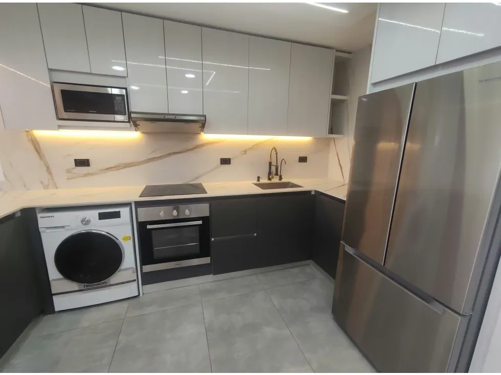 Alquilo apartamento 64m2 Colinas de Bello Monte 9841 - 2