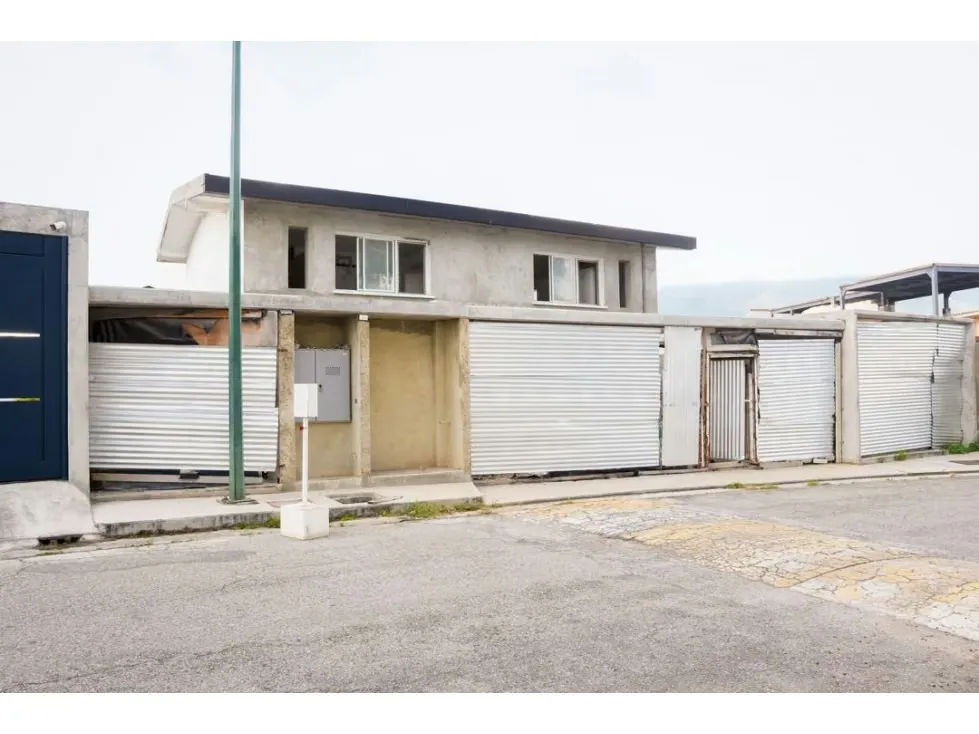 Se vende casa 600m2 3h+s/5b/4p Colinas de Bello Monte - 64