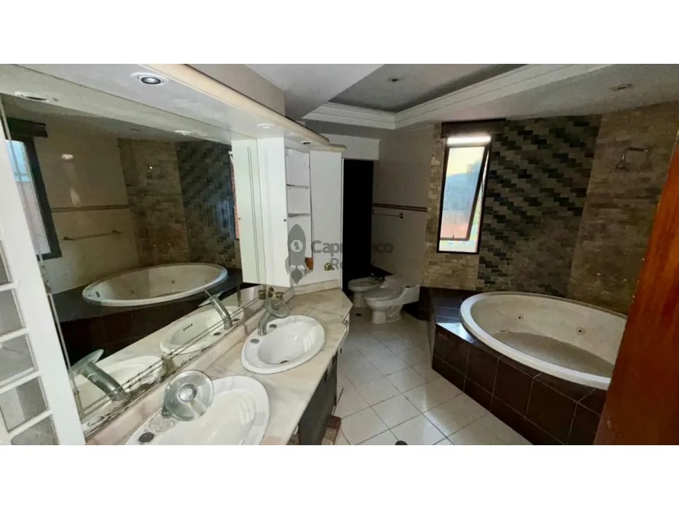 Apartamento de 356 m2 en Venta con Planta 100% y pozo, TCL A 9606563 - 31
