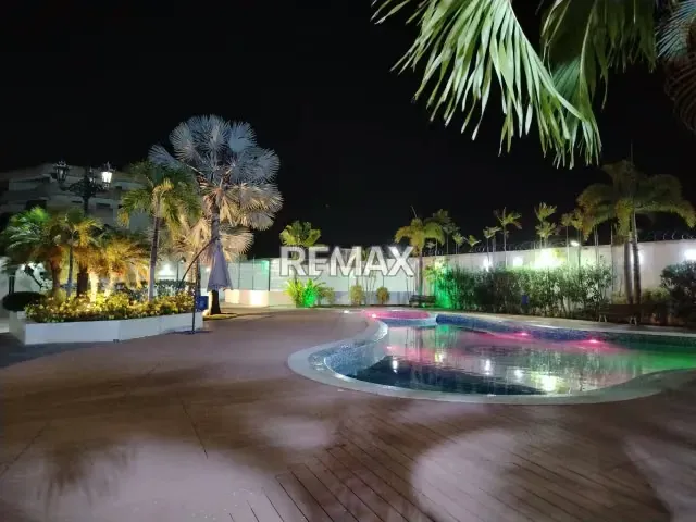 EN VENTA TOWN HOUSE DE LUJO CON AUTONOMÍA TOTAL EN ROYAL CROWN... EL VERDADERO CONFORT EN MARGARITA - 20