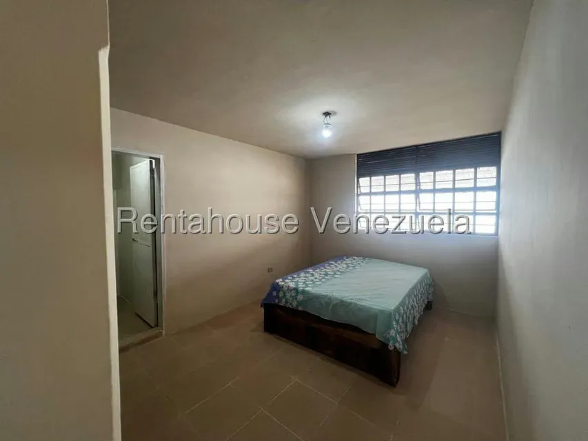 Casa (1 Nivel) en Venta en Zona Este, Lara - 18