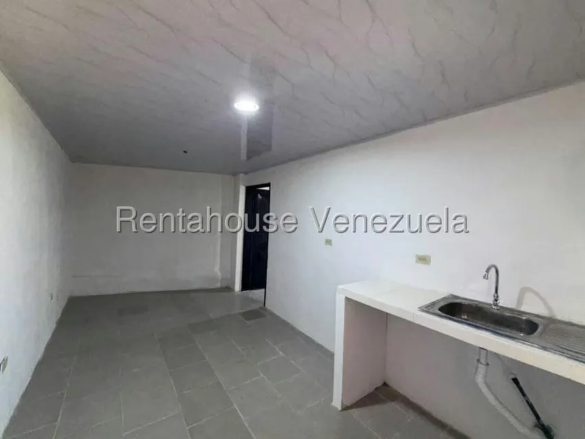 Casa (1 Nivel) en Venta en Zona Este, Lara - 26