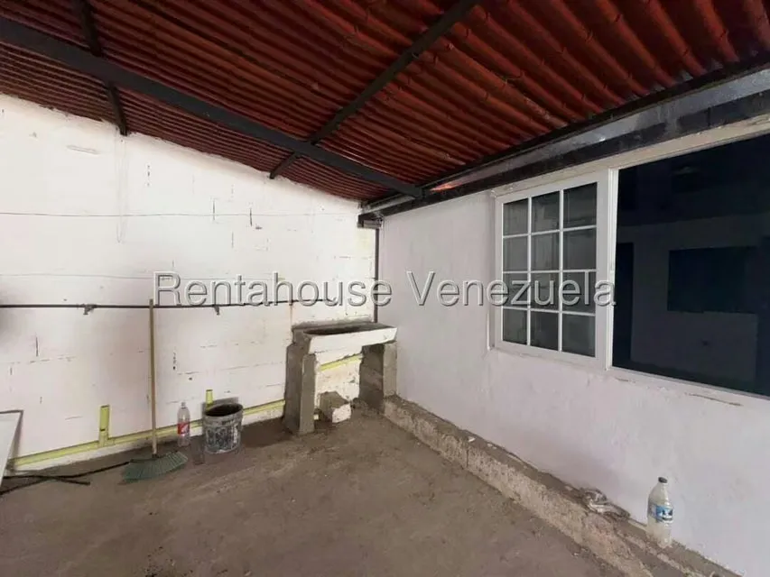 Casa (1 Nivel) en Venta en Zona Este, Lara - 29