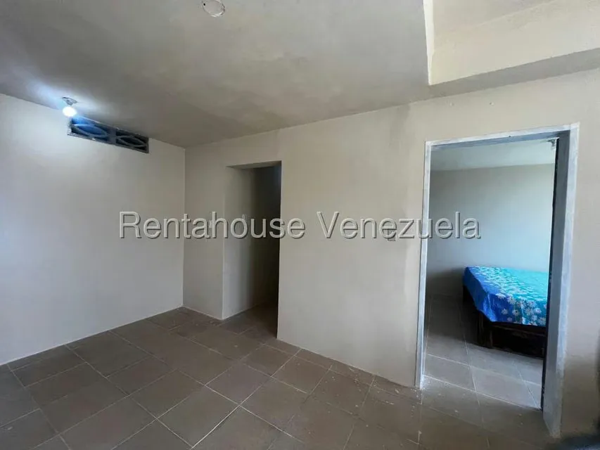 Casa (1 Nivel) en Venta en Zona Este, Lara - 8