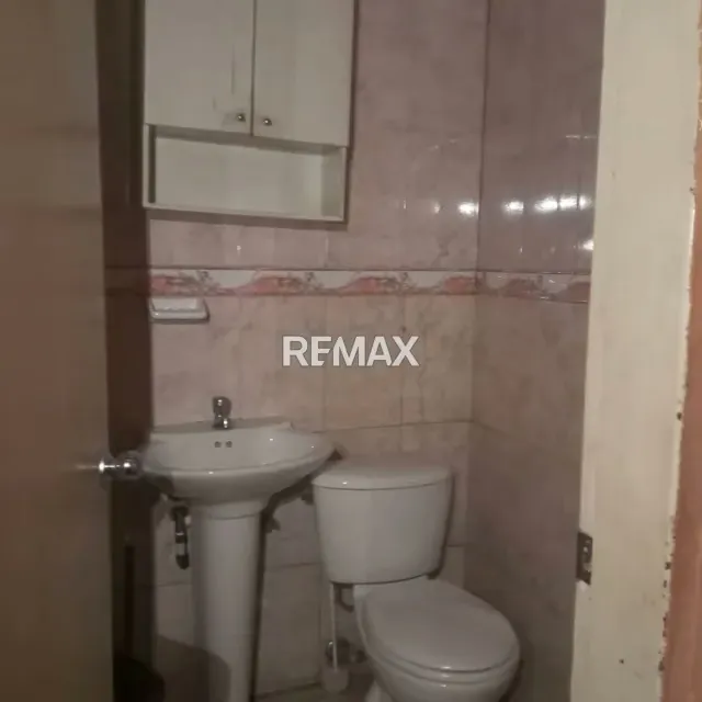 Local en venta en la Avenida 16 Sector Delicias, excelente ubicación, Maracaibo - 12