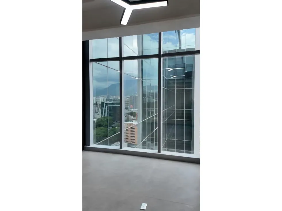 Oficina en alquiler 35m², Nest Tower - 11