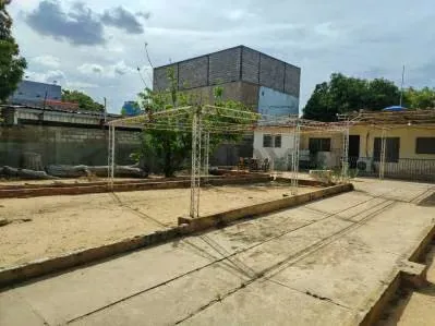 Se Alquila Casa Comercial en Sierra Maestra - 8