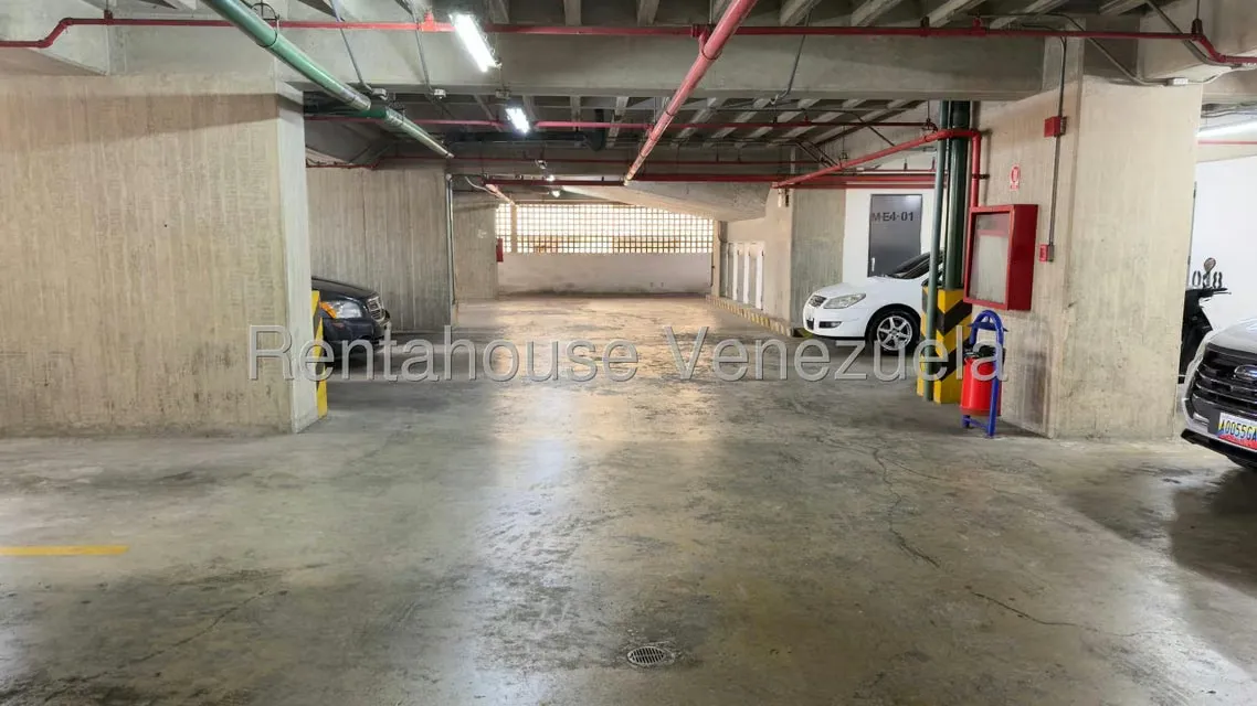 Apartamento (1 Nivel) en Venta en Parroquia La Candelaria, Distrito Metropolitano - 26