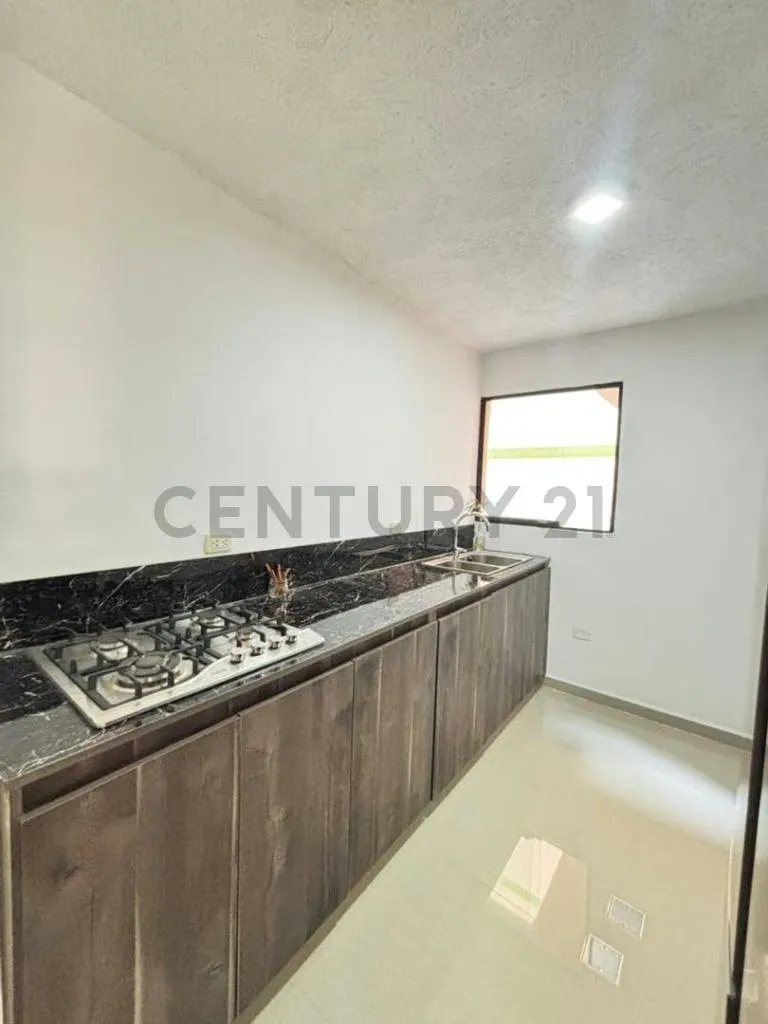 Apartamento en Venta Conjunto Residencial Alto Barinas - 3